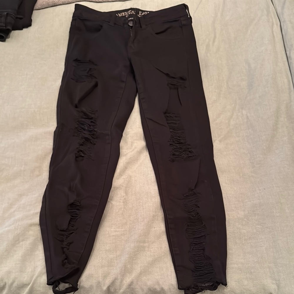 American Eagle Black Distressed Jeans